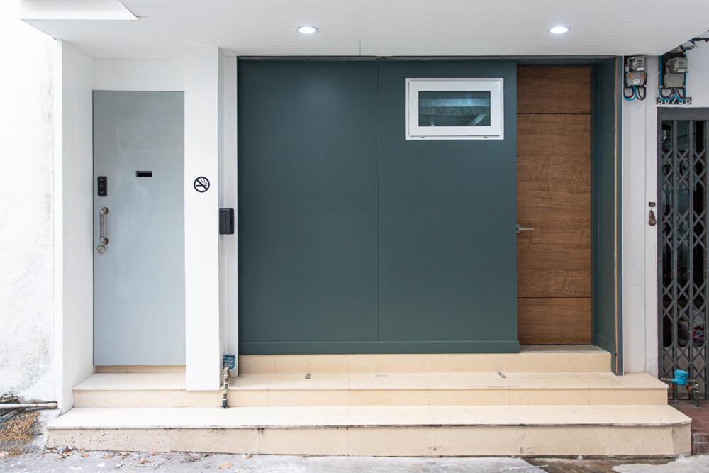 Ferienwohnung P4 Silom Large 2beds full kitchen WIFI 4-6pax Bangkok Exterior foto